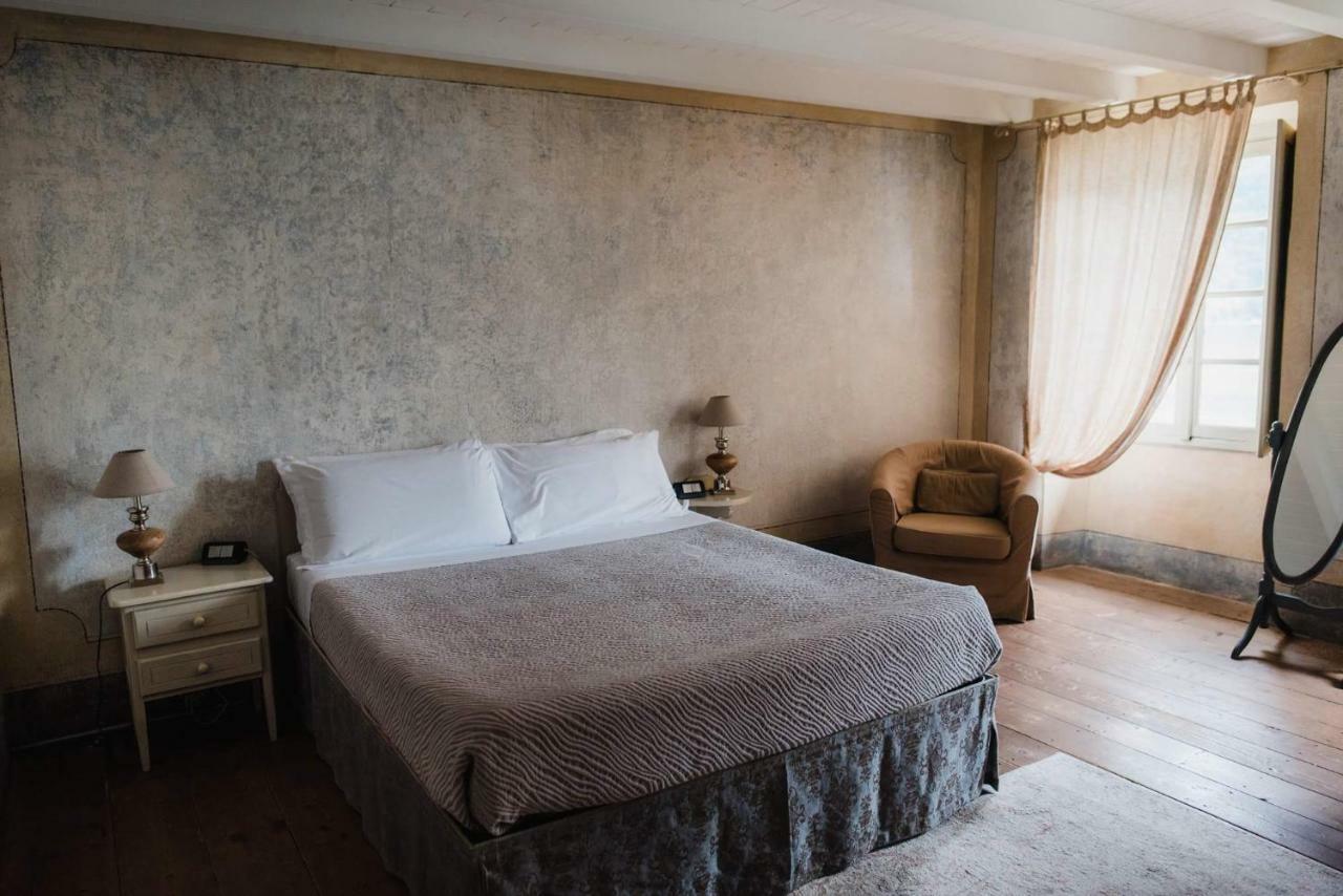 Regina Teodolinda Suites Laglio Ngoại thất bức ảnh